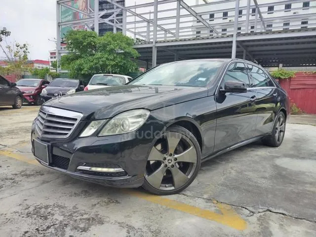 Mercedes-Benz E250