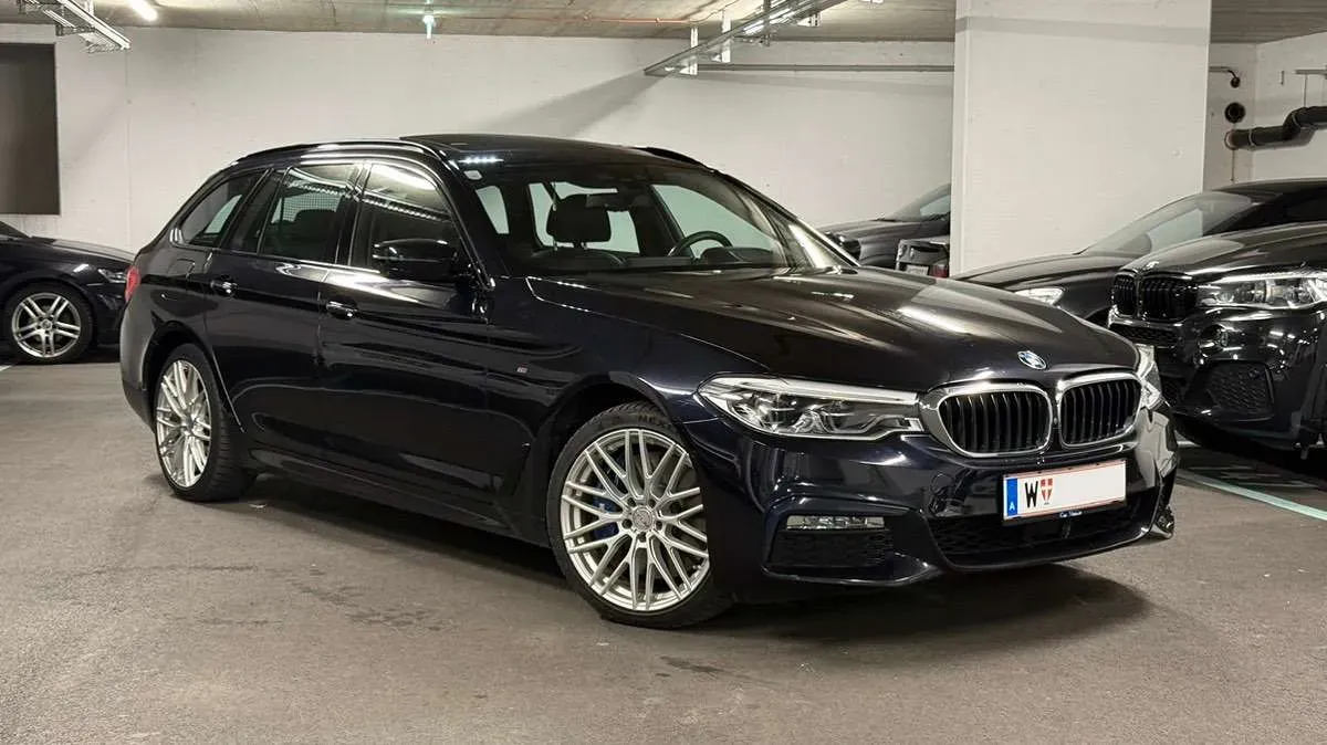BMW 5 Series 2017 photo 2