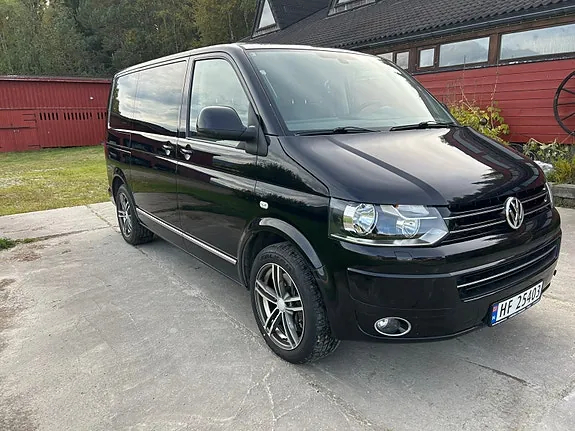 Volkswagen Multivan 2010 photo 4