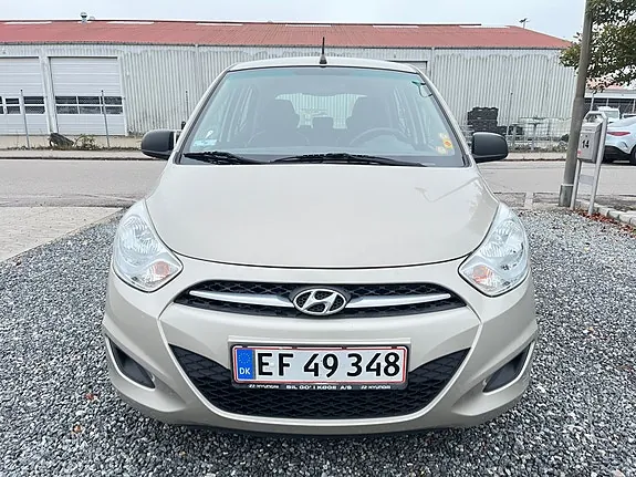 Hyundai I10 2011 photo 2