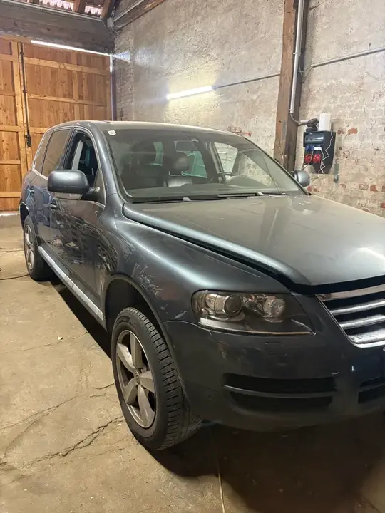 Volkswagen Touareg 2005 photo 2