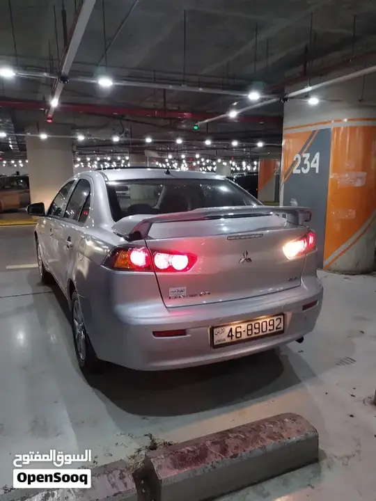 Mitsubishi Lancer 2017 photo 4