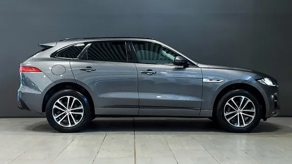Jaguar F-Pace 2017 photo 4
