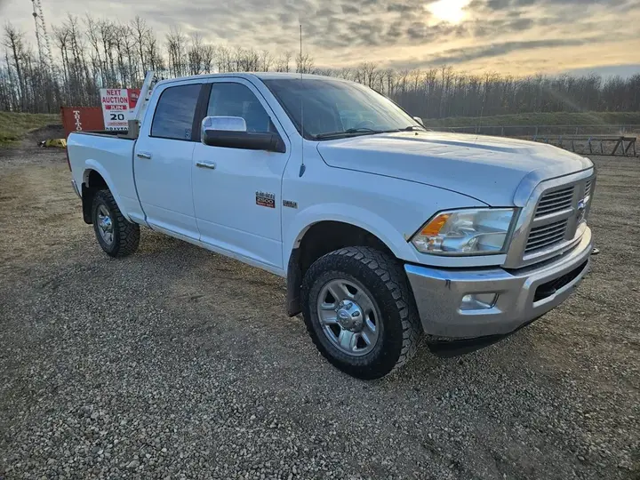Dodge Ram 2500 2012 photo 2