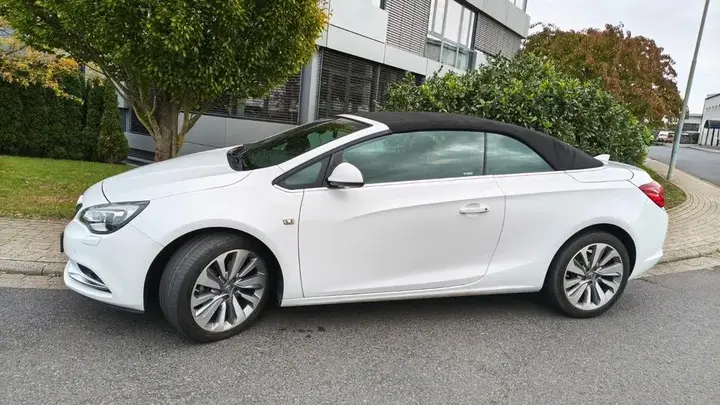 Opel Cascada