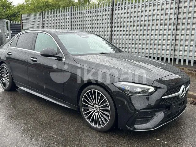 Mercedes-Benz C200 2025 photo 2