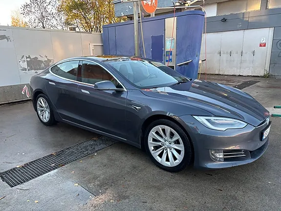 Tesla Model S 2018 photo 3