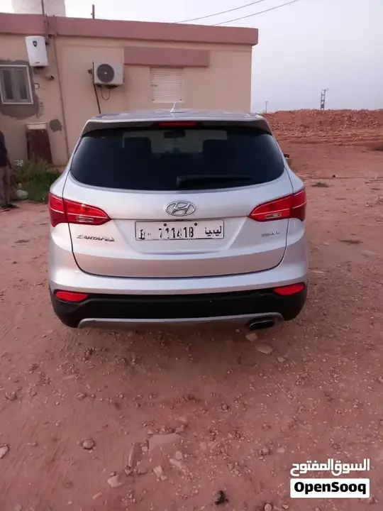 Hyundai Santa Fe 2014 photo 2