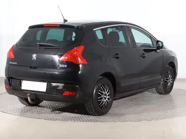 Peugeot 3008 2009 photo 4