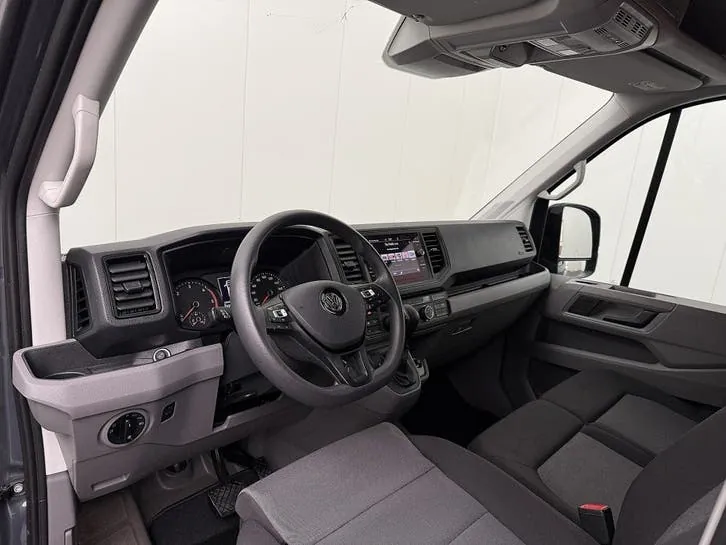 Volkswagen Crafter 2024 photo 3