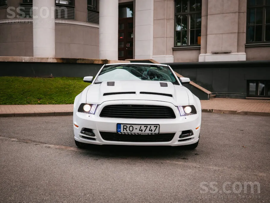 Ford Mustang 2014 photo 3