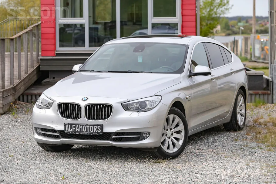 BMW 530