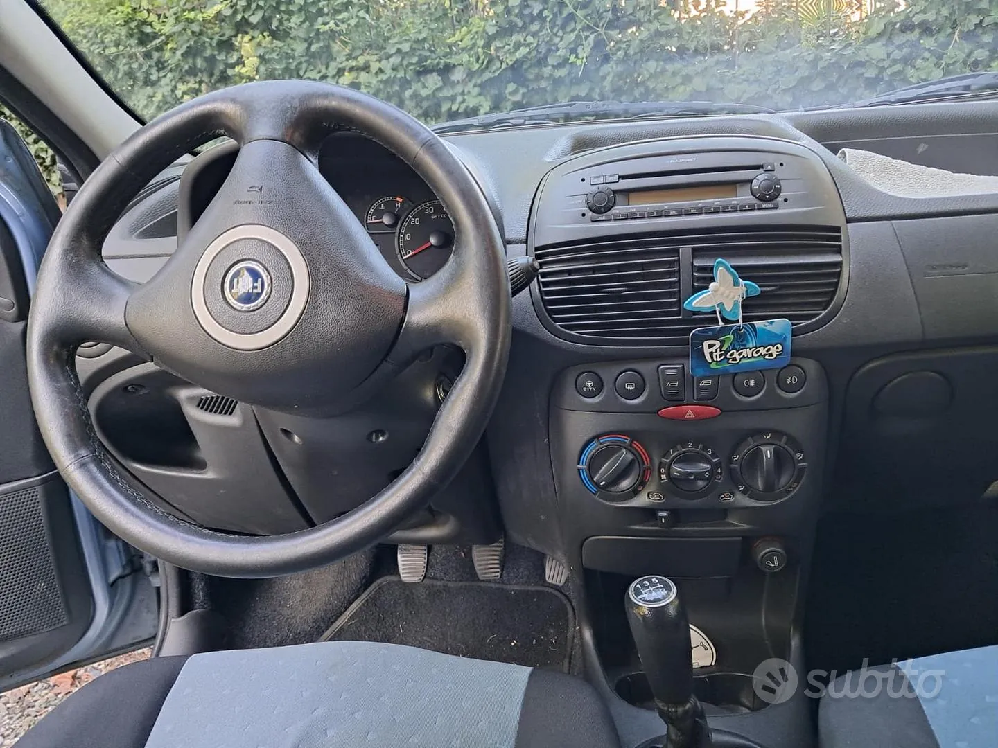 Fiat Punto 2005 photo 5