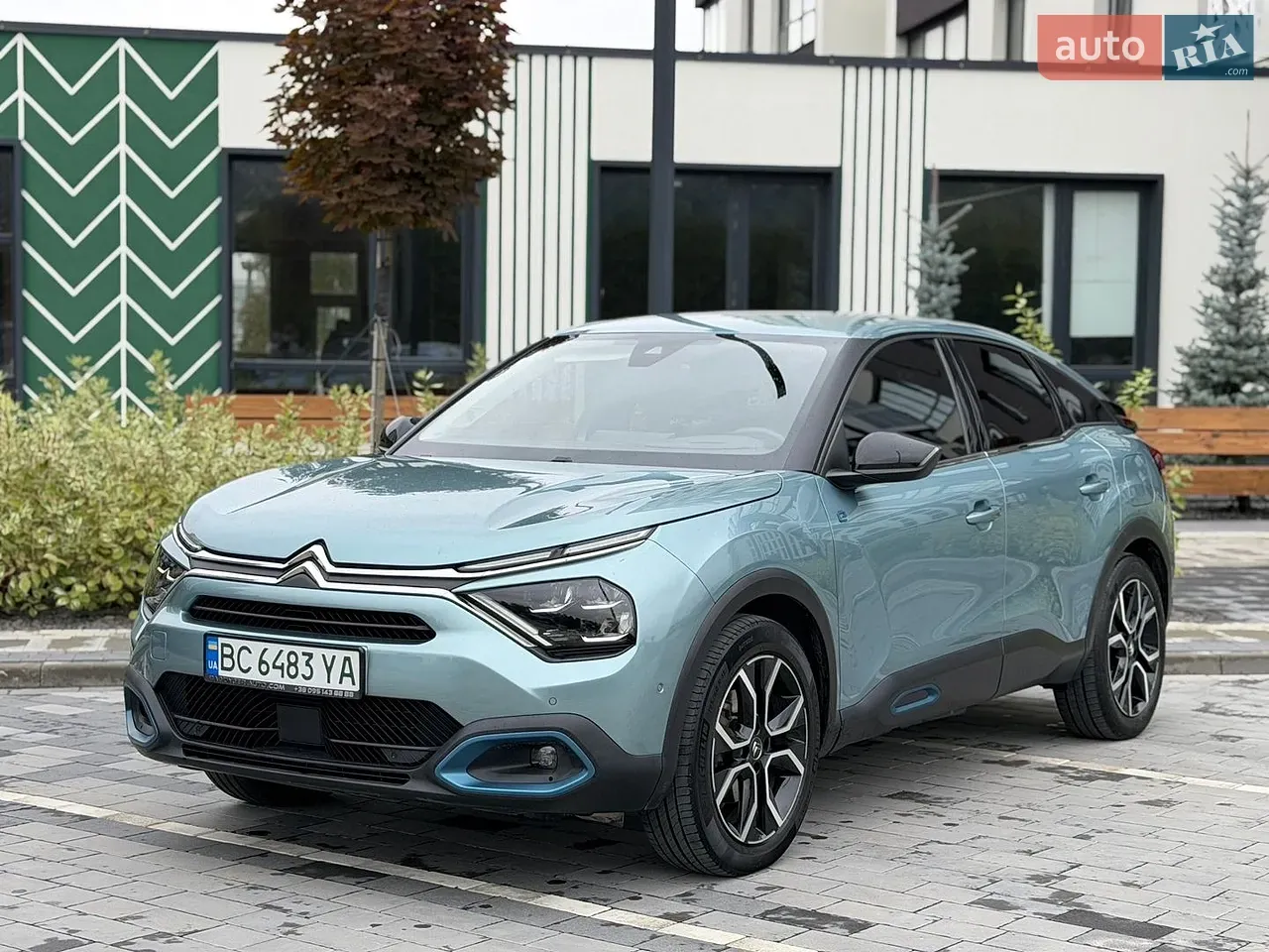 Citroen E-C4