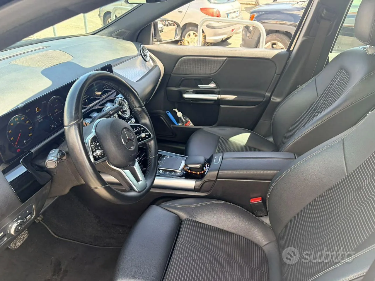 Mercedes-Benz Gla 2022 photo 4