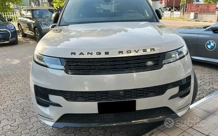 Land Rover Range Rover Sport 2024 photo 3