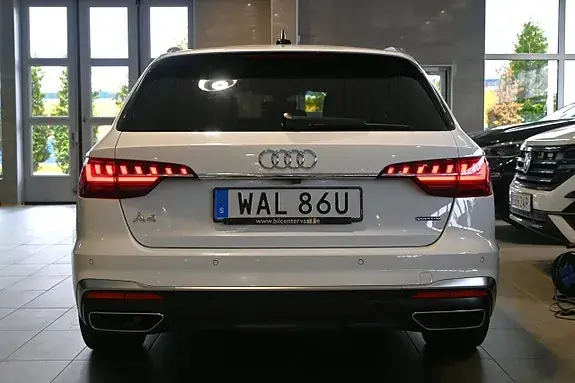 Audi A4 2023 photo 4