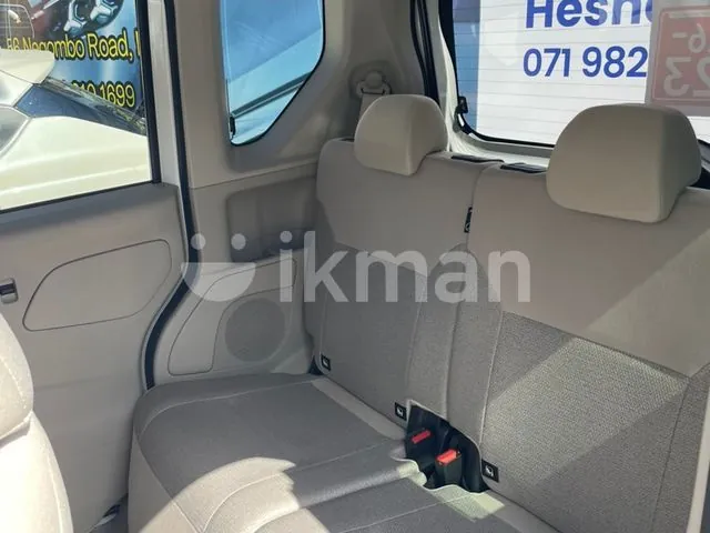 Nissan Roox 2024 photo 4