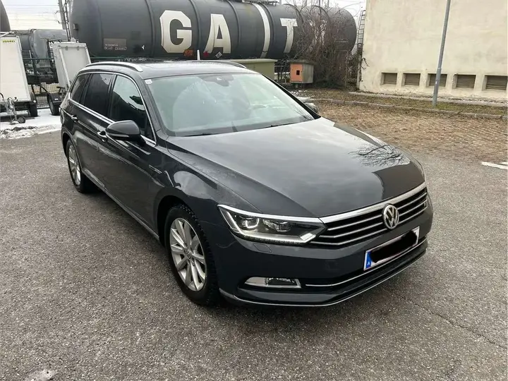Volkswagen Passat 2017 photo 2