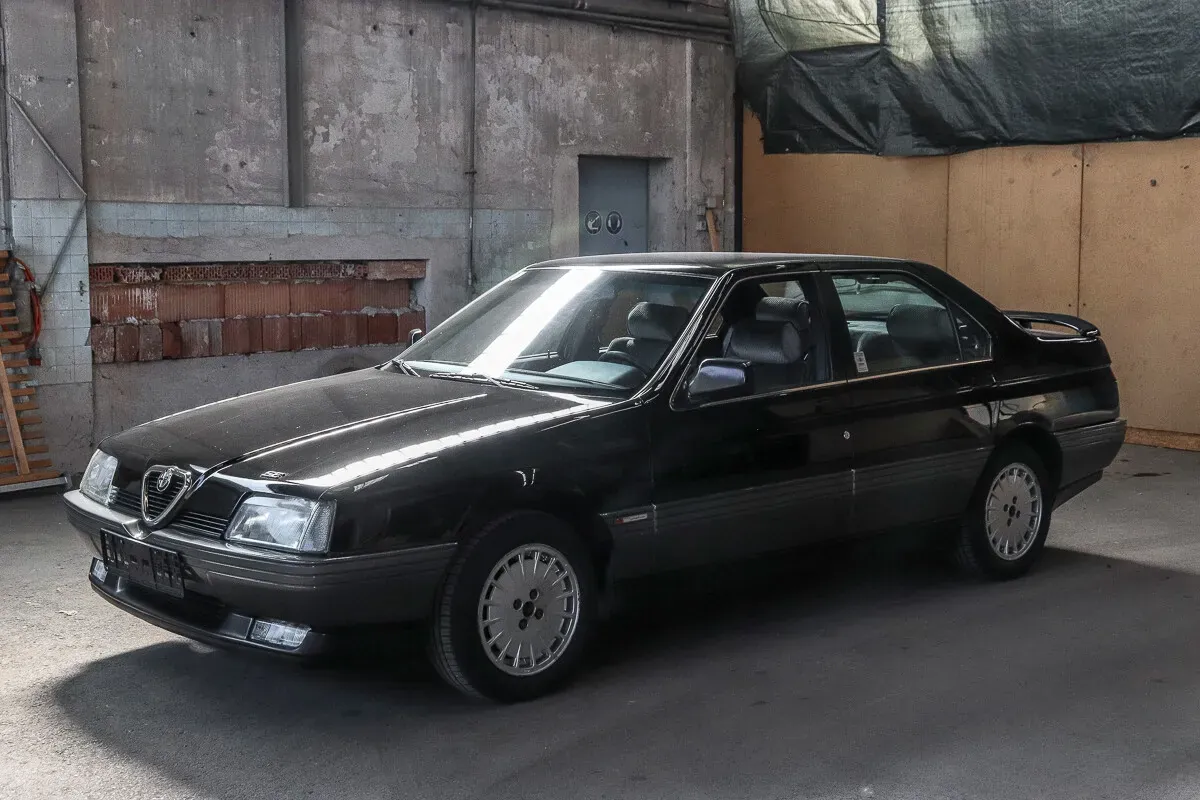 Alfa Romeo 164