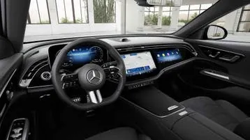 Mercedes-Benz E-Class 2026 photo 2