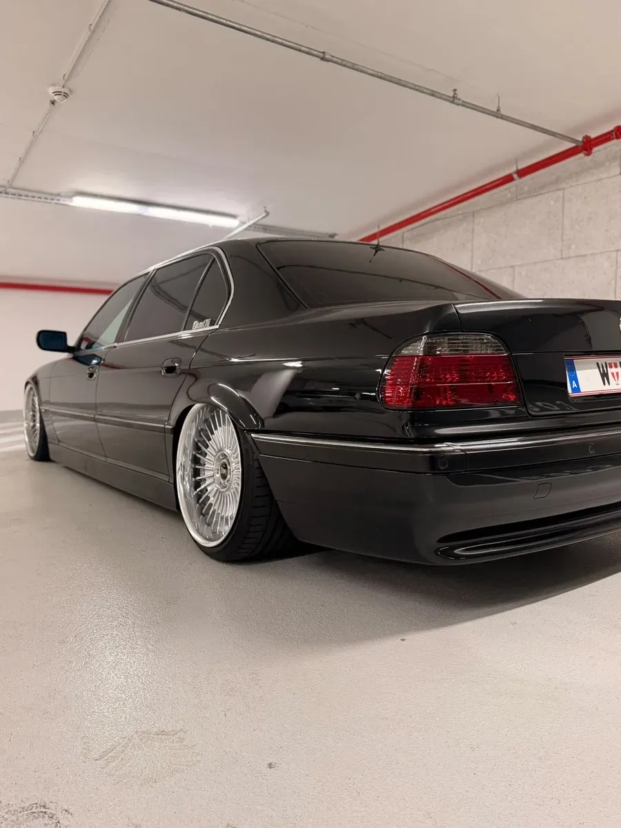 BMW 7 Series 1999 photo 3