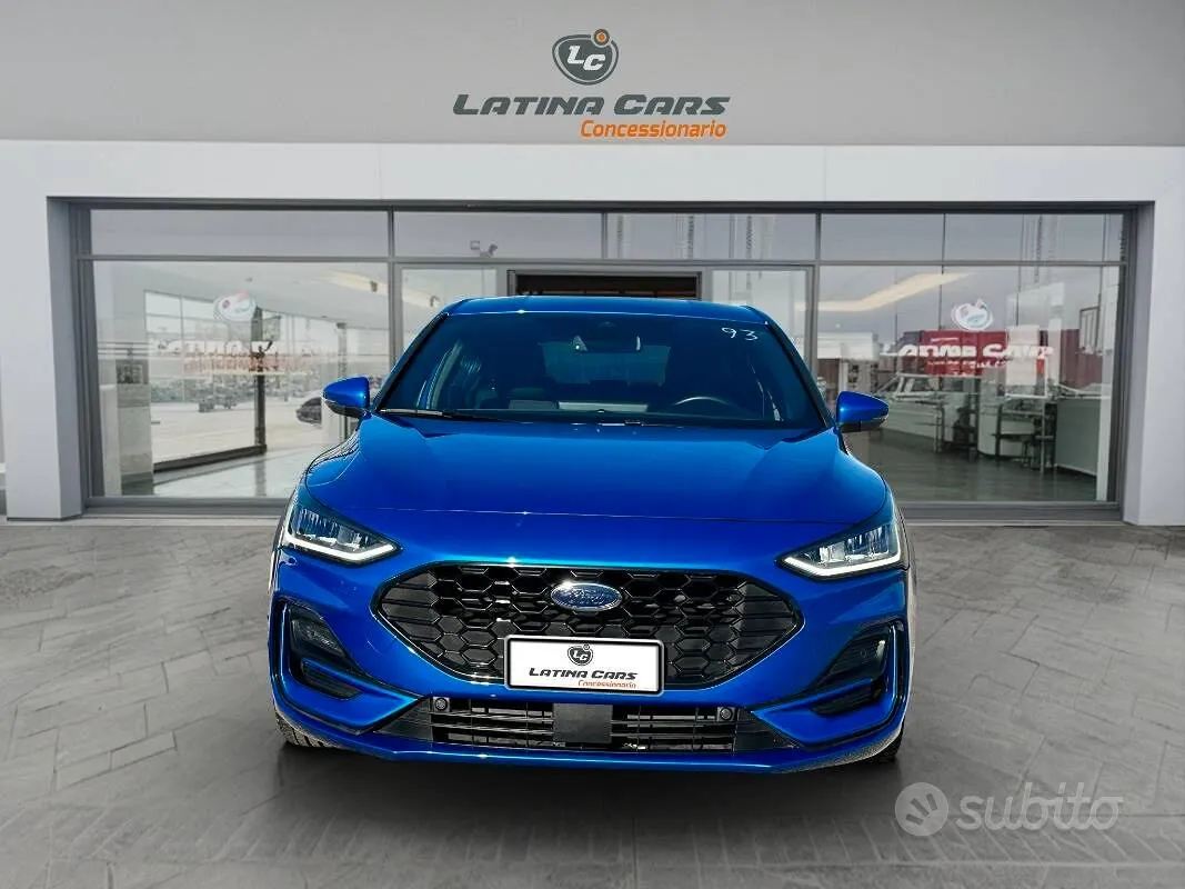 Ford Focus 2024 photo 3