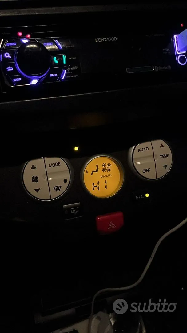 Nissan Micra 2006 photo 5
