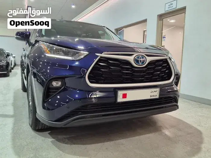 Toyota Highlander 2023 photo 4