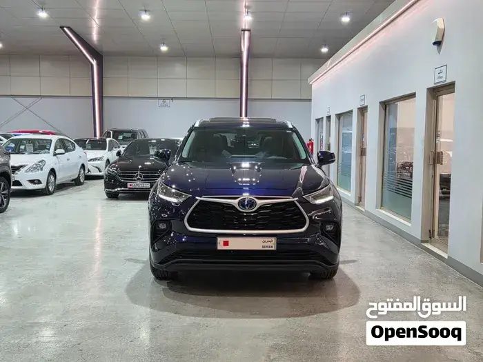 Toyota Highlander 2023 photo 2