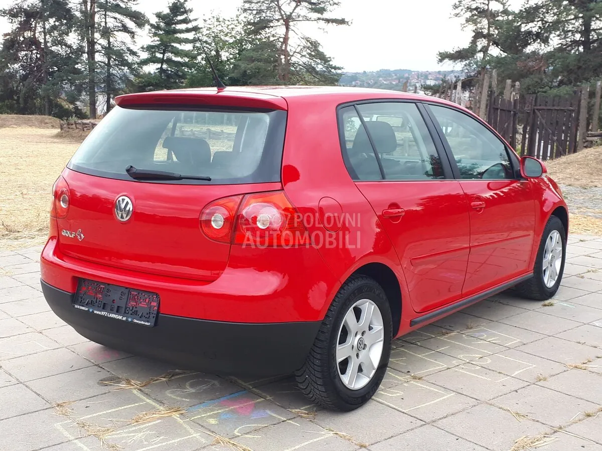 Volkswagen Golf 5 2008 photo 4