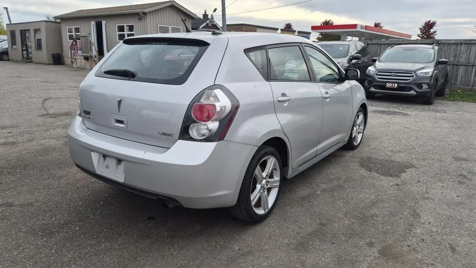 Pontiac Vibe 2009 photo 5