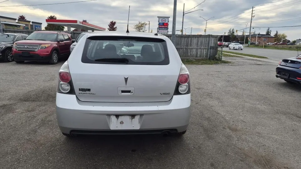 Pontiac Vibe 2009 photo 4