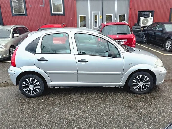 Citroen C3 2004 photo 4