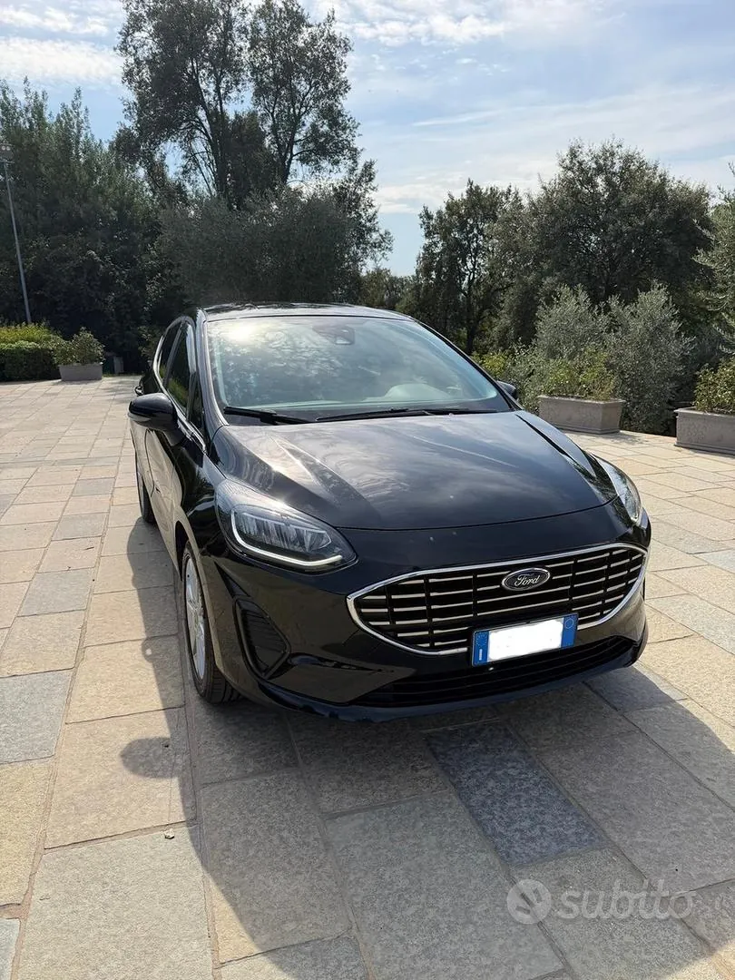 Ford Fiesta 2022 photo 2