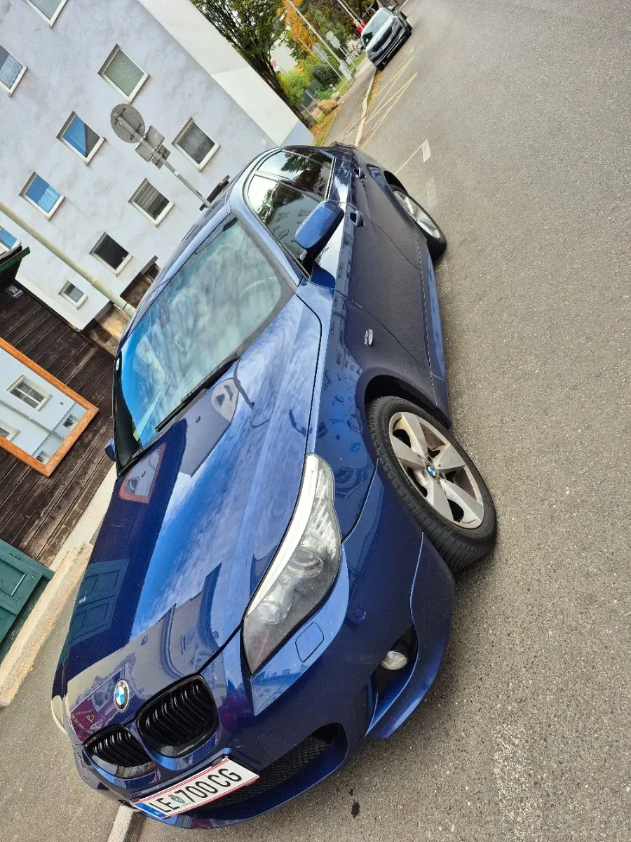 BMW 5 Series 2008 photo 2