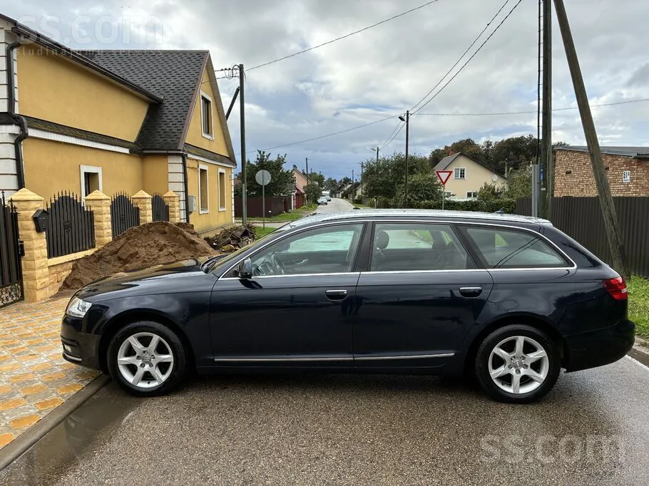 Audi A6 2011 photo 2