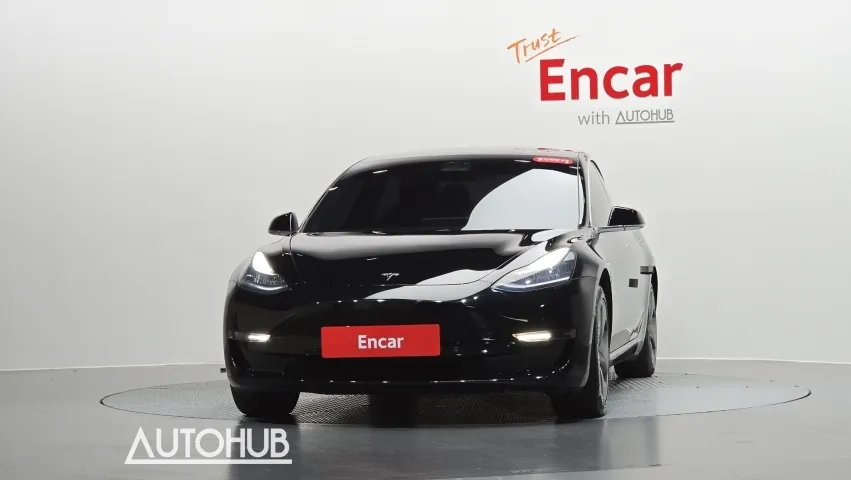 Tesla Model 3 2020 photo 3