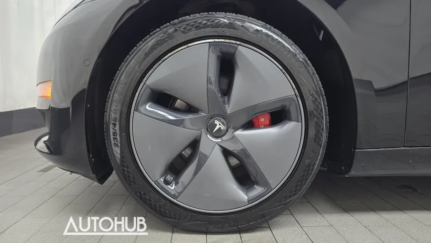 Tesla Model 3 2020 photo 5