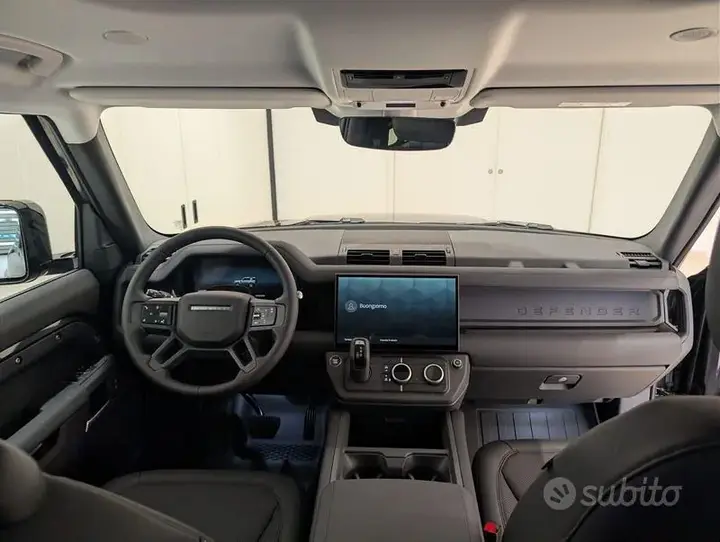 Land Rover Defender 2026 photo 4
