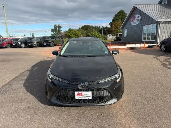 Toyota Corolla 2022 photo 2