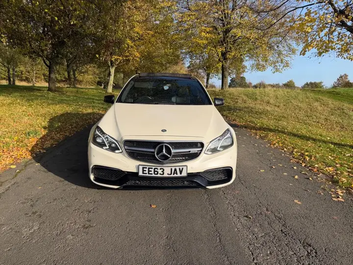 Mercedes-Benz E-Class 2015 photo 2