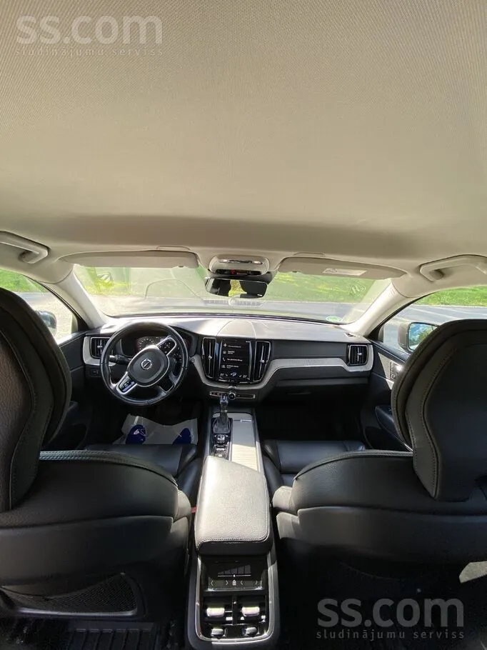 Volvo Xc60 2018 photo 4