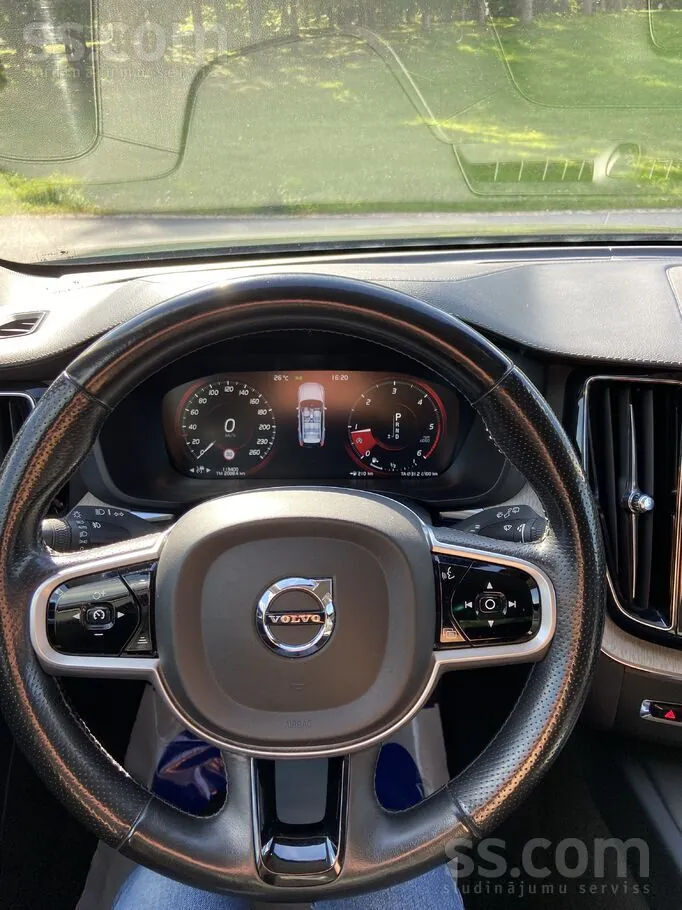Volvo Xc60 2018 photo 5