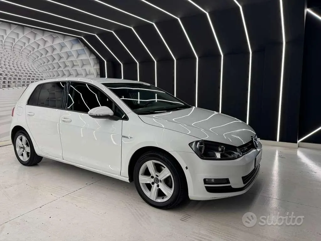 Volkswagen Golf 2015 photo 2