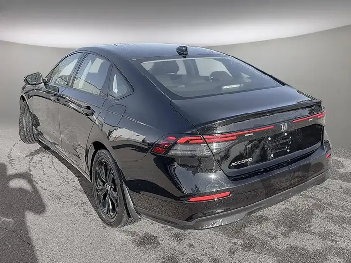 Honda Accord 2025 photo 4