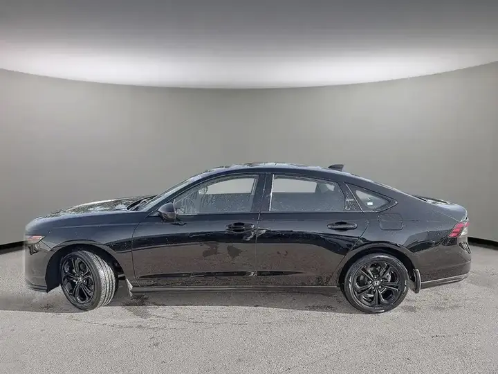 Honda Accord 2025 photo 3