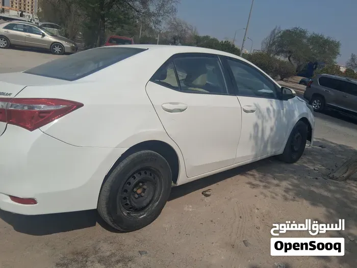 Toyota Corolla 2016 photo 2