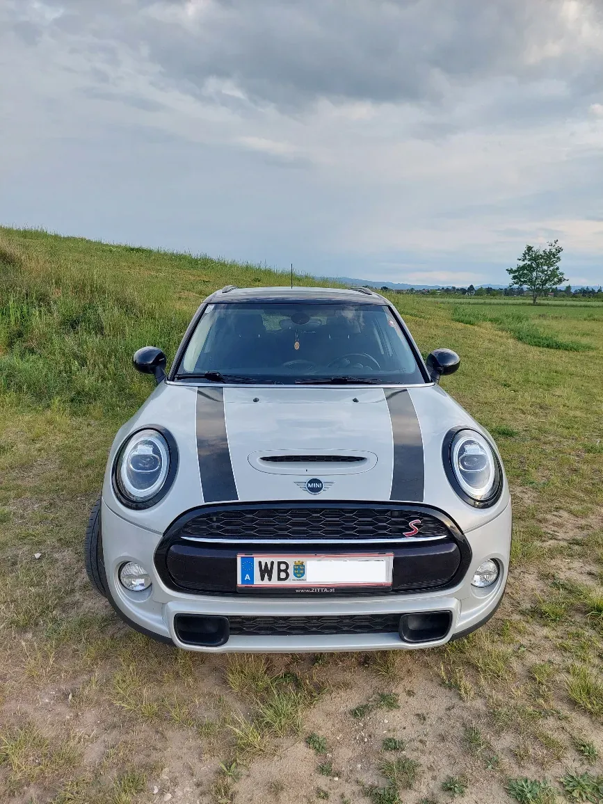 Mini Mini Cooper S 2019 photo 2