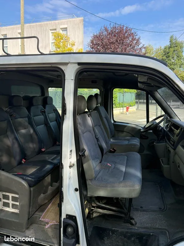 Renault Master 2009 photo 3